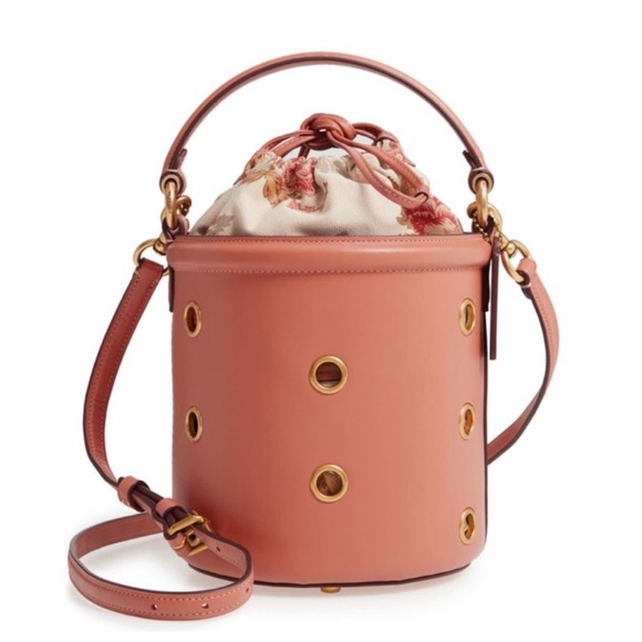 Coach Drawstring Bucket bag  in Pink with Grommet and charm - Picture 3 of 13